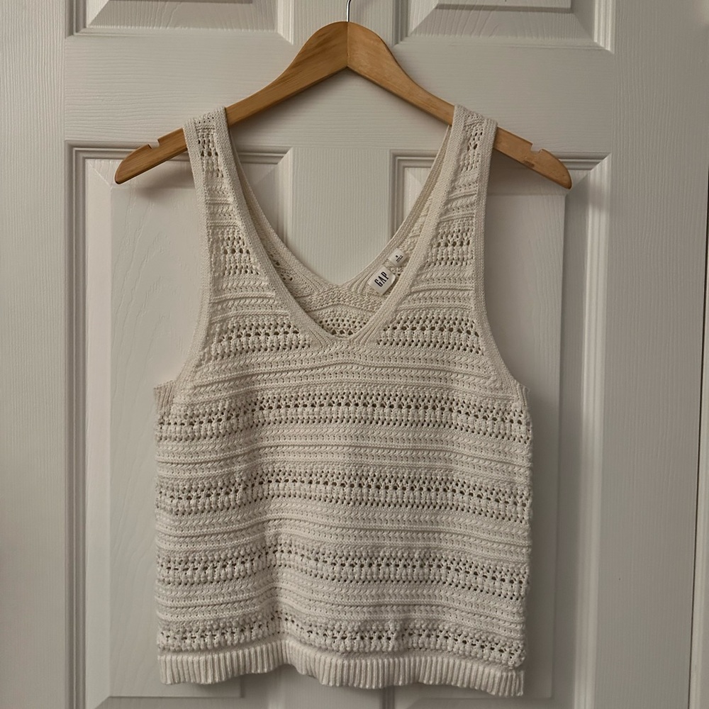 GAP Crochet V-Neck Sweater Tank Top Cream Small